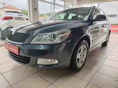 Skoda Octavia Break 2010 - 6650 EUR, 252000 km - AUTO.MOTO.pt - 252000km - foto 5 de 31