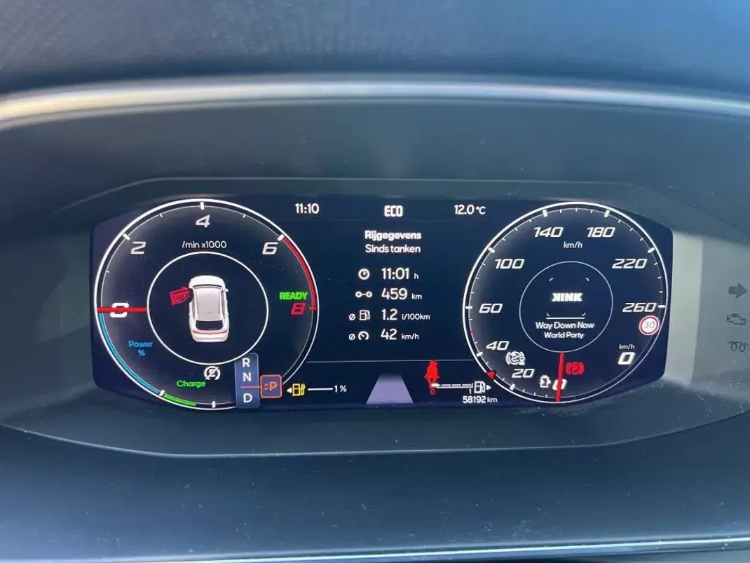SEAT Leon ST 2021 - 22750 EUR, 58192 km - 58192km - foto 6 de 9