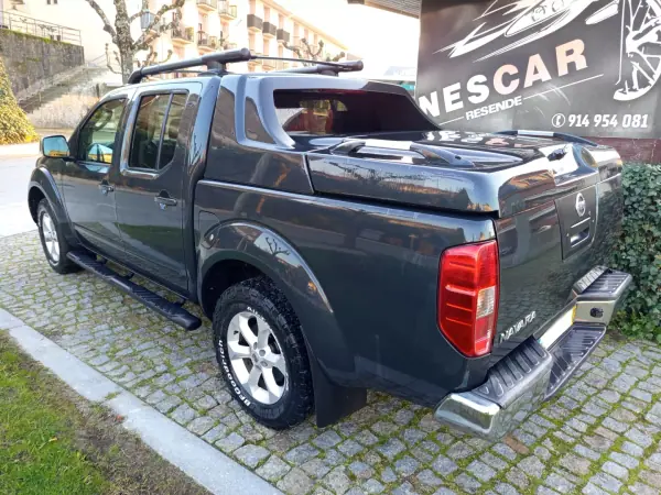 Nissan Navara 2009 - 18990 EUR, 321509 km - AUTO.MOTO.pt - 321509km - foto 5 de 13