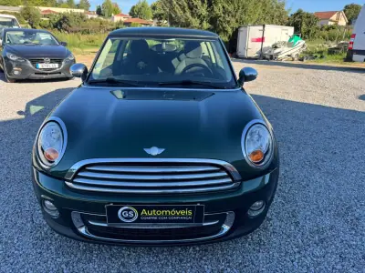 MINI Cooper 2011 - 7450 EUR, 198000 km - 198000km - foto 6 de 10