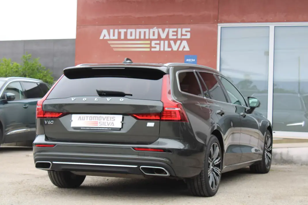 Volvo V60 2022 - 31990 EUR, 57000 km - AUTO.MOTO.pt - 57000km - foto 15 de 32