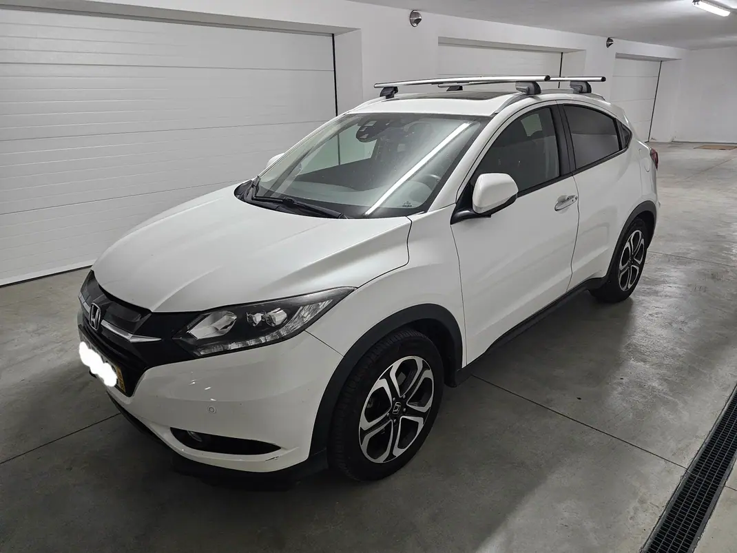 Honda HR-V 2016 - 15500 EUR, 151000 km - AUTO.MOTO.pt - 151000km - foto 1 de 5