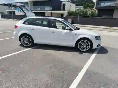 Audi A3 Sportback 2012 - 12500 EUR, 205100 km - AUTO.MOTO.pt - 205100km - foto 13 de 19