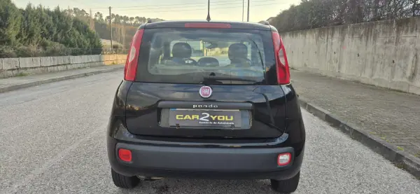 Fiat Panda 2015 - 6450 EUR, 117000 km - AUTO.MOTO.pt - 117000km - foto 18 de 19