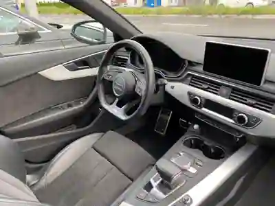 Audi A4 Avant 2017 — foto 6 de 9