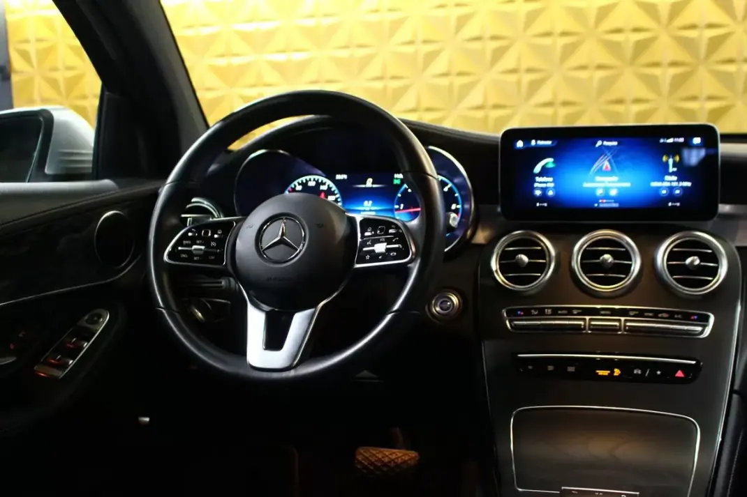 Mercedes-Benz GLC 220 2019 - 38500 EUR, 165000 km - 165000km - foto 17 de 37