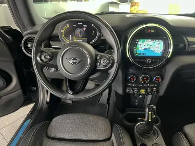 MINI Electric 2020 - 17800 EUR, 55687 km - AUTO.MOTO.pt - 55687km - foto 9 de 27