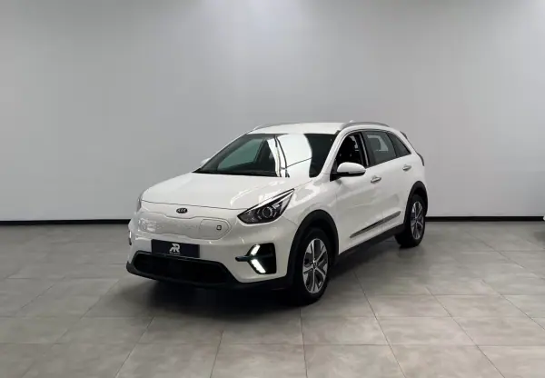 Kia e-Niro 2021 - 21900 EUR, 58000 km - AUTO.MOTO.pt - 58000km - foto 3 de 21