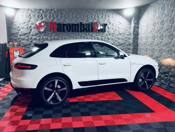 Porsche Macan 2014 - 42990 EUR, 205232 km - AUTO.MOTO.pt - 205232km - foto 7 de 33