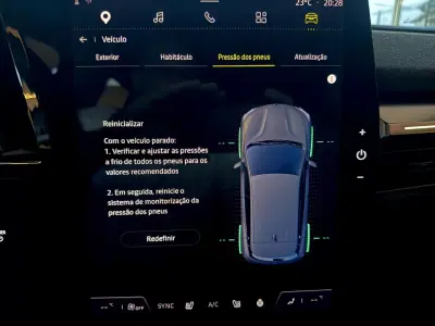 Renault Mégane E-Tech 2022 - 24999 EUR, 27000 km - AUTO.MOTO.pt - 27000km - foto 112 de 116