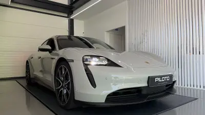Porsche Taycan Sport Turismo 2022 — foto 4 de 35
