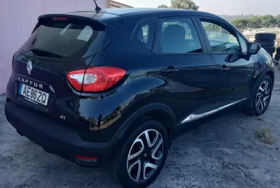 Renault Captur 2016 - 9950 EUR, 194000 km - 194000km - foto 5 de 35