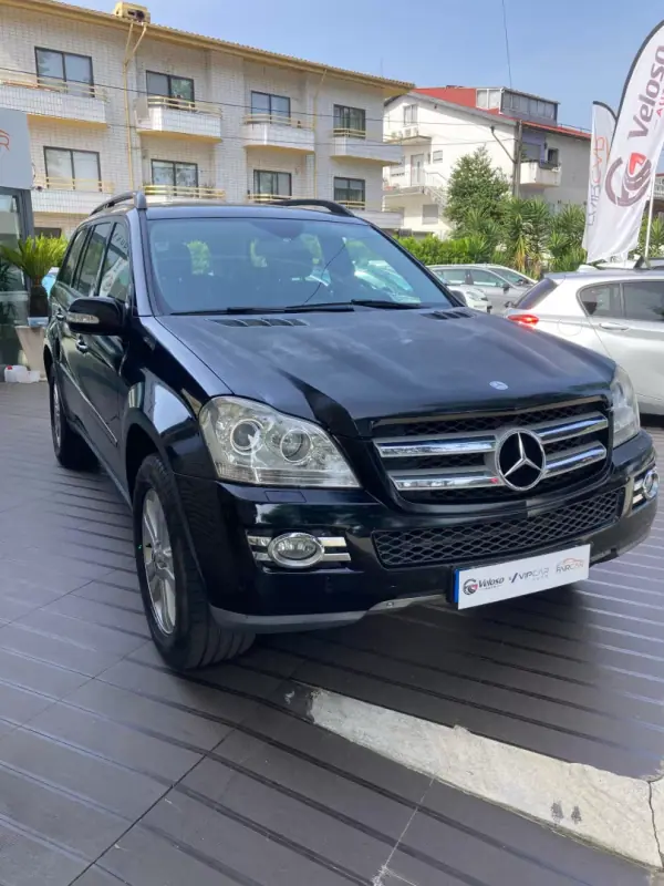 Mercedes-Benz GL 320 2007 - 19750 EUR, 218600 km - AUTO.MOTO.pt - 218600km - foto 2 de 23