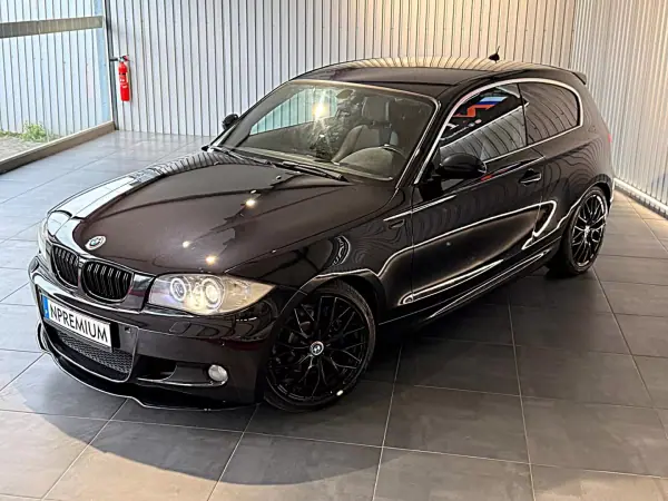 BMW 118 2007 - 12990 EUR, 245000 km - AUTO.MOTO.pt - 245000km - foto 22 de 37