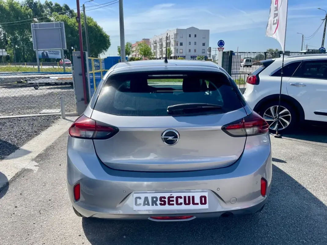 Opel Corsa 2020 - 15250 EUR, 94798 km - AUTO.MOTO.pt - 94798km - foto 8 de 27