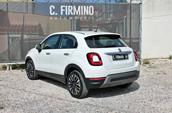 Fiat 500X 2019 - 13900 EUR, 122366 km - AUTO.MOTO.pt - 122366km - foto 7 de 22
