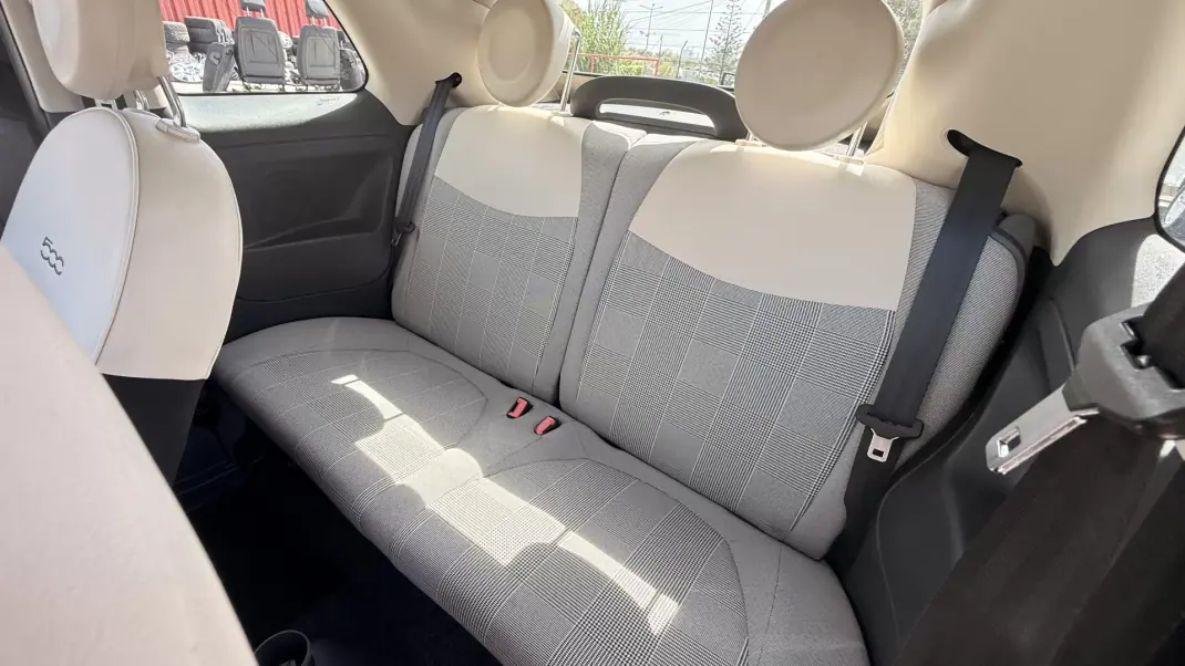 Fiat 500C 2015 - 8990 EUR, 59403 km - 59403km - foto 40 de 42
