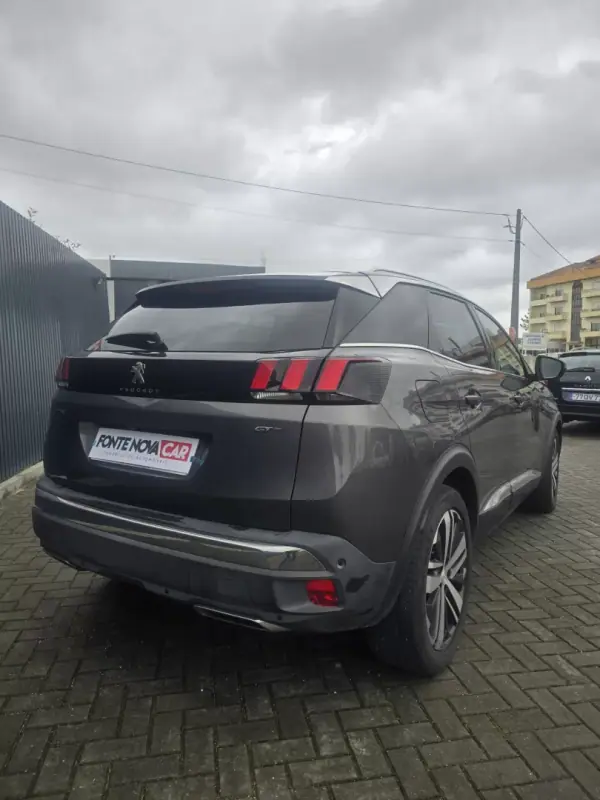 Peugeot 3008 2018 - 19950 EUR, 162300 km - AUTO.MOTO.pt - 162300km - foto 6 de 29
