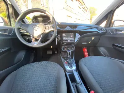Opel Corsa 2023 - 12900 EUR, 26000 km - AUTO.MOTO.pt - 26000km - foto 7 de 9