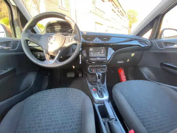 Opel Corsa 2023 - 12900 EUR, 26000 km - AUTO.MOTO.pt - 26000km - foto 7 de 9
