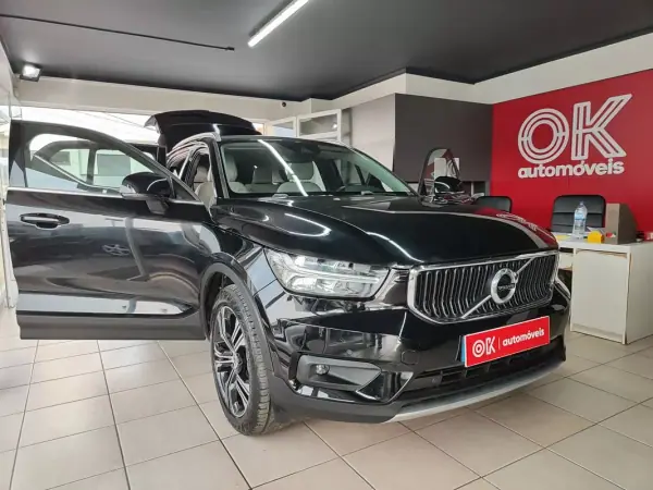 Volvo XC 40 2020 - 28250 EUR, 45500 km - AUTO.MOTO.pt - 45500km - foto 20 de 35