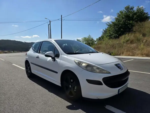 Peugeot 207 2008 - 2990 EUR, 360000 km - 360000km - foto 7 de 7