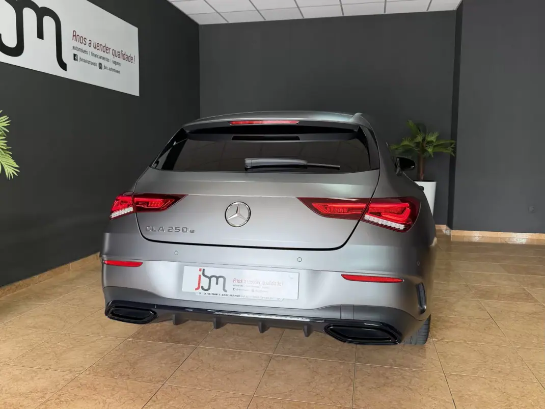 Mercedes-Benz CLA 250 2021 - 35990 EUR, 31974 km - AUTO.MOTO.pt - 31974km - foto 6 de 17