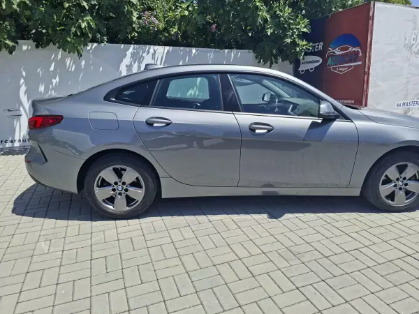 BMW 216 Gran Coupé 2022 - 23550 EUR, 53553 km - AUTO.MOTO.pt - 53553km - foto 15 de 36