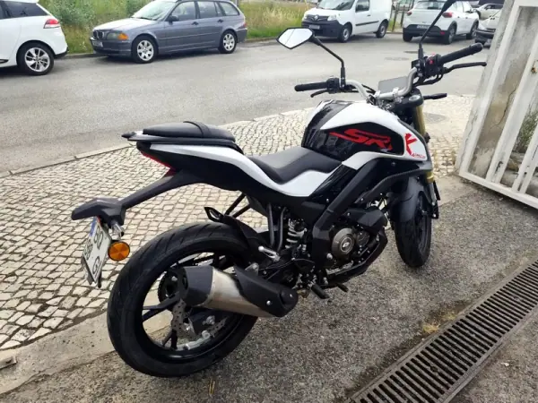 2025 - 2880 EUR, 3300 km - AUTO.MOTO.pt - 3300km - foto 7 de 16