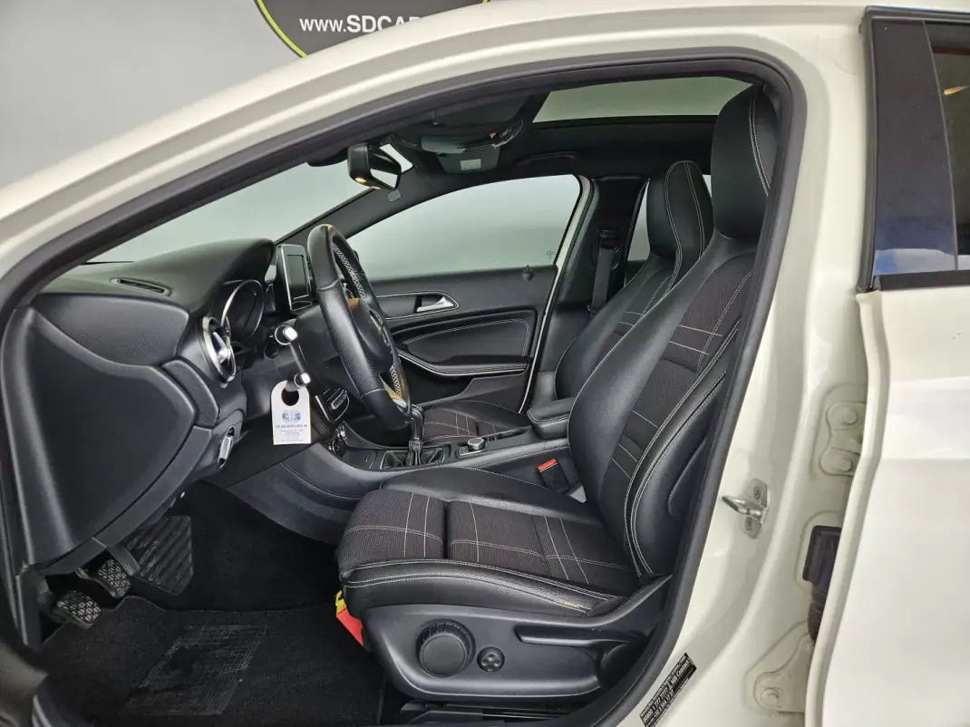Mercedes-Benz A 180 2017 - 16250 EUR, 160000 km - 160000km - foto 5 de 9