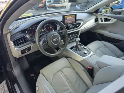 Audi A7 Sportback 2012 - 18900 EUR, 290000 km - AUTO.MOTO.pt - 290000km - foto 19 de 28