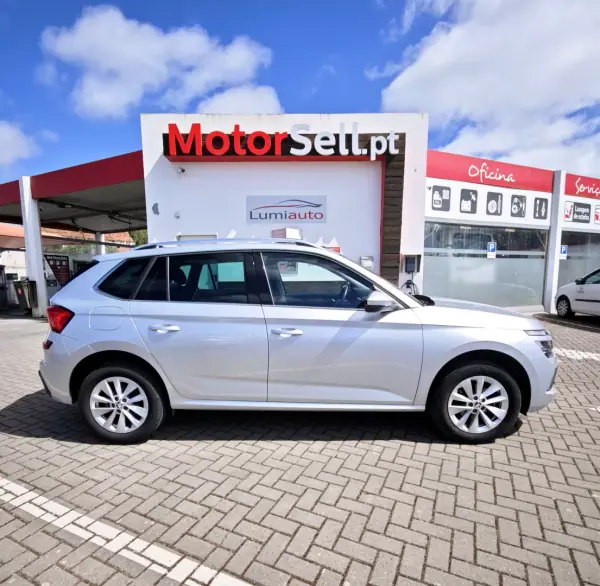 Skoda Kamiq 2024 - 21400 EUR, 42000 km - AUTO.MOTO.pt - 42000km - foto 8 de 11