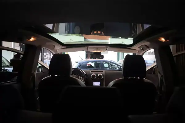 Nissan Qashqai 2013 - 12500 EUR, 167922 km - AUTO.MOTO.pt - 167922km - foto 25 de 26