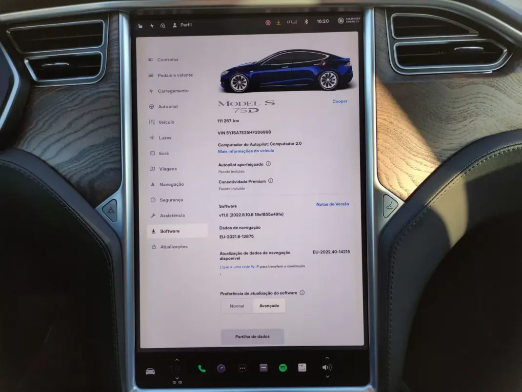 Tesla Model S 2017 - 34900 EUR, 150000 km - 150000km - foto 16 de 33