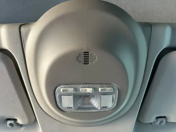 Citroën Berlingo 2016 - 12900 EUR, 101818 km - AUTO.MOTO.pt - 101818km - foto 19 de 27