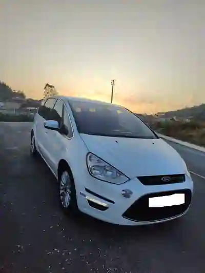 Ford S-Max 2013 - 7780 EUR, 252000 km - foto 1 de 6