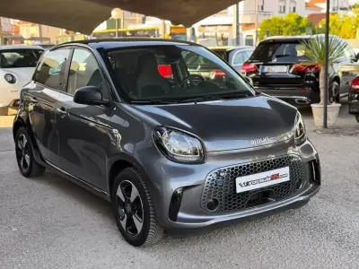 Smart ForFour 2020 - 12990 EUR, 37813 km - AUTO.MOTO.pt - 37813km - foto 8 de 17
