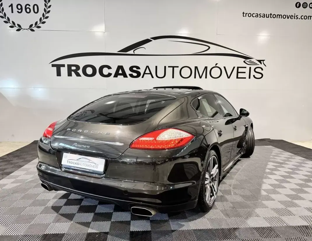 Porsche Panamera 2011 - 36900 EUR, 197360 km - 197360km - foto 27 de 60