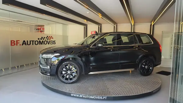 Volvo XC 90 2016 - 27900 EUR, 185393 km - AUTO.MOTO.pt - 185393km - foto 14 de 58