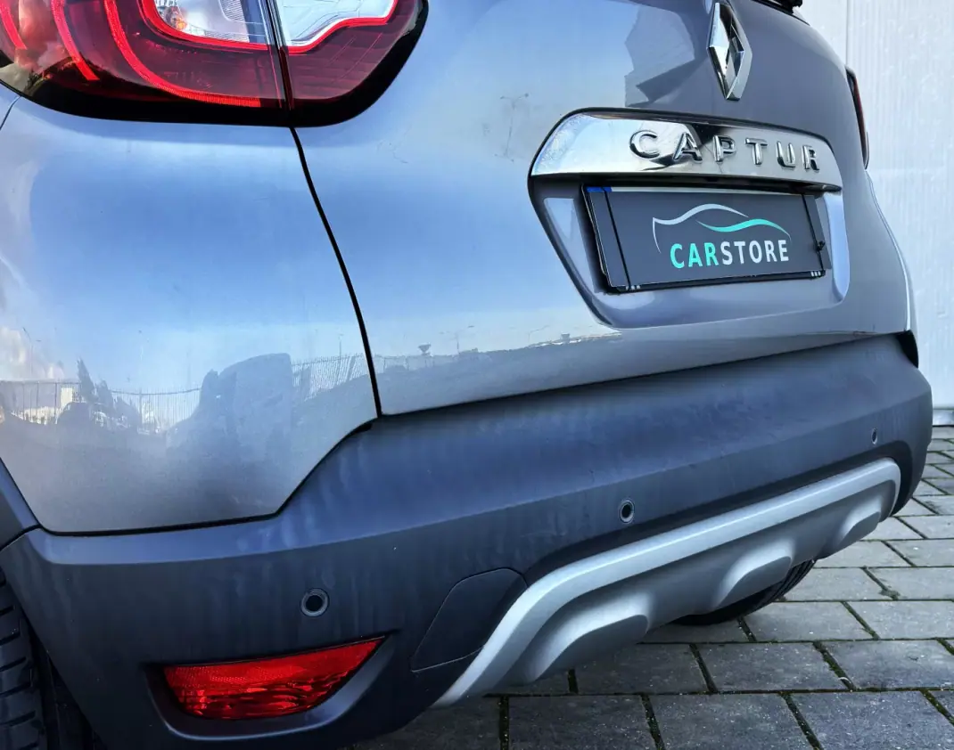 Renault Captur 2018 - 13950 EUR, 119000 km - AUTO.MOTO.pt - 119000km - foto 4 de 42