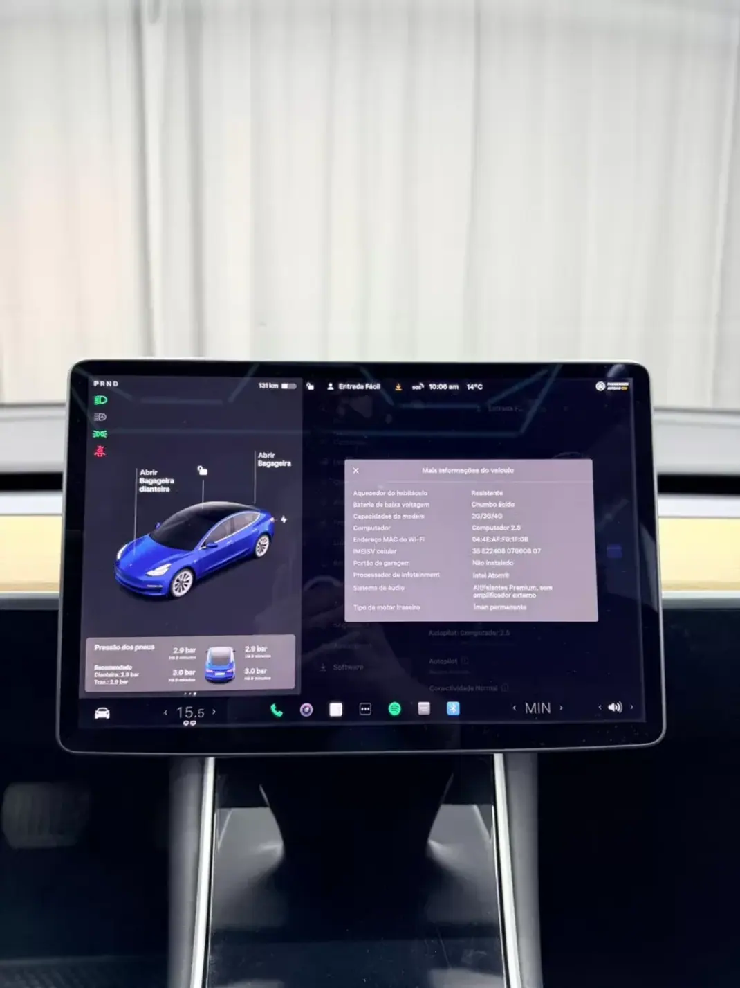 Tesla Model 3 2019 - 17000 EUR, 233000 km - AUTO.MOTO.pt - 233000km - foto 15 de 20