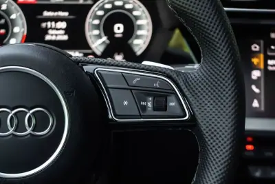 Audi A3 Sportback 2026 - 37890 EUR, 5756 km - 5756km - foto 14 de 45