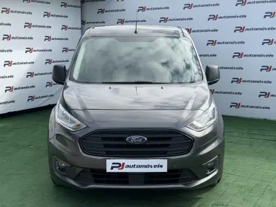 Ford Transit Connect 2018 - 12990 EUR, 152000 km - AUTO.MOTO.pt - 152000km - foto 3 de 20