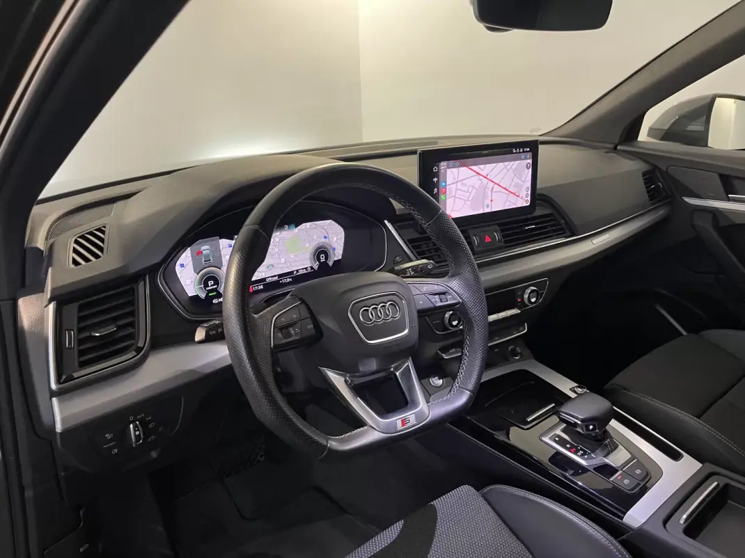 Audi Q5 Sportback 2023 - 44500 EUR, 89000 km - AUTO.MOTO.pt - 89000km - foto 12 de 45