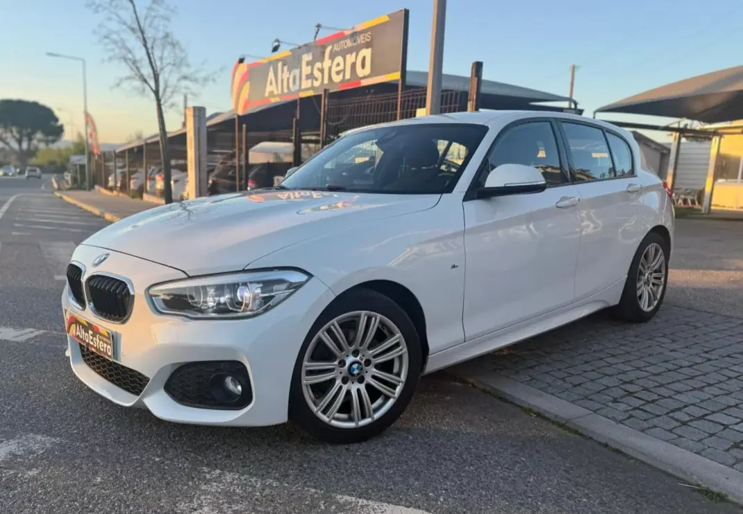 BMW 116 2016 - 18900 EUR, 140456 km - AUTO.MOTO.pt - 140456km - foto 1 de 29