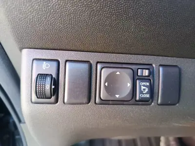 Nissan Navara 2012 - 18500 EUR, 161513 km - 161513km - foto 17 de 38