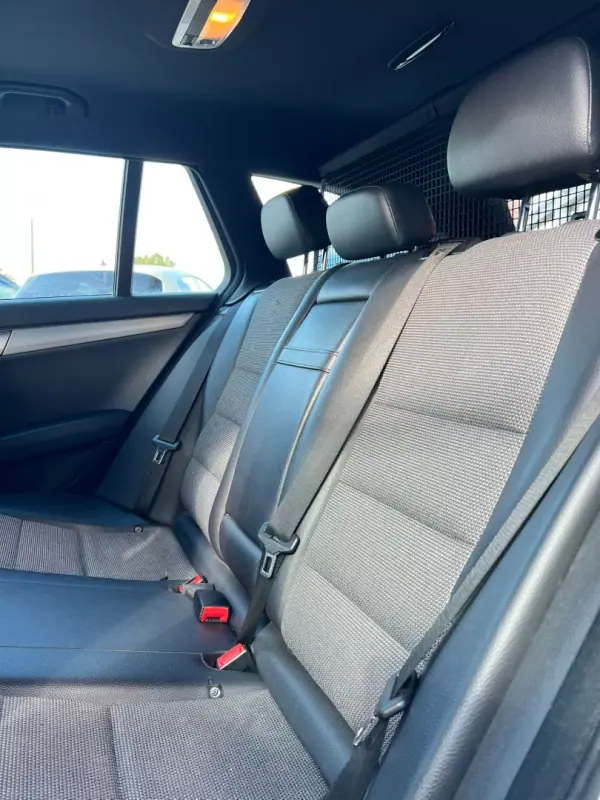 Mercedes-Benz C 220 2011 - 14000 EUR, 381206 km - AUTO.MOTO.pt - 381206km - foto 15 de 18