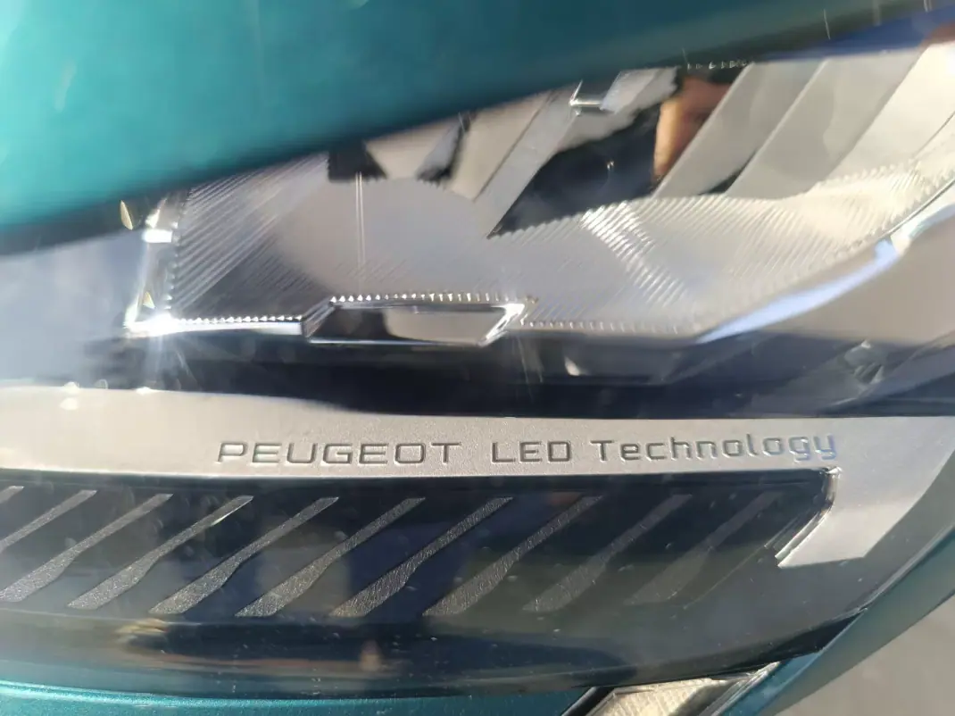 Peugeot 308 SW 2022 - 18900 EUR, 84822 km - AUTO.MOTO.pt - 84822km - foto 19 de 39