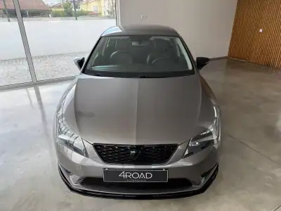 SEAT Leon 2015 - 14000 EUR, 181000 km - AUTO.MOTO.pt - 181000km - foto 11 de 92
