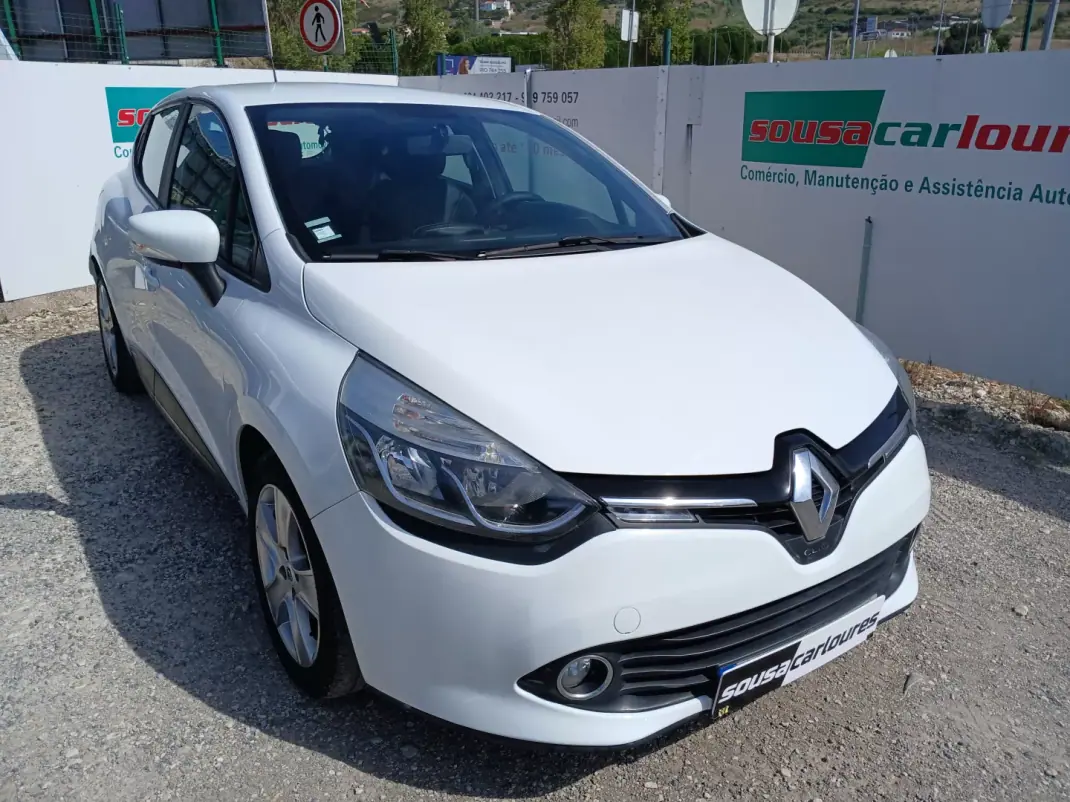 Renault Clio 2015 - 7750 EUR, 171706 km - 171706km - foto 7 de 26